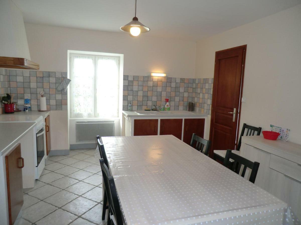 Le Refuge Villa Champagne-Saint-Hilaire Bagian luar foto